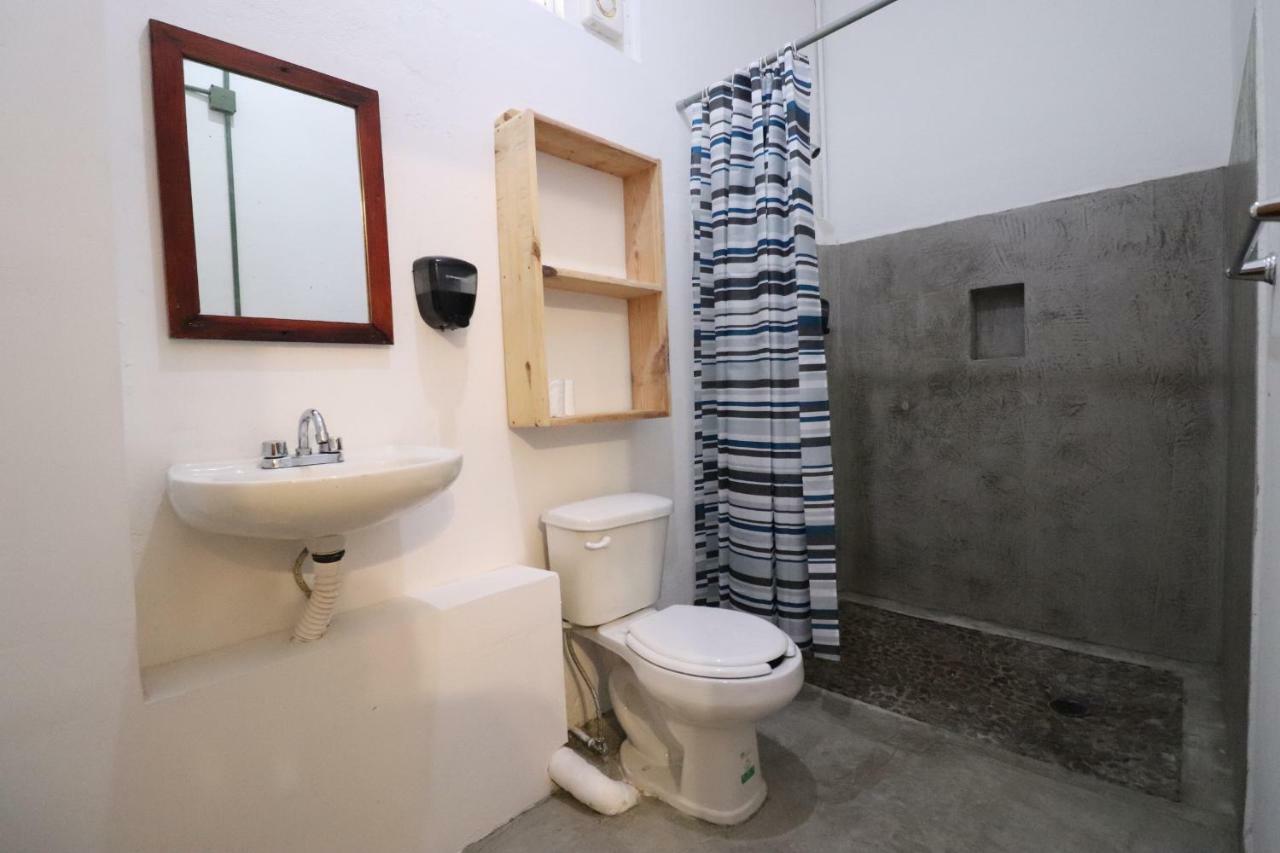 Wabi Hostel Playa del Carmen Exteriör bild